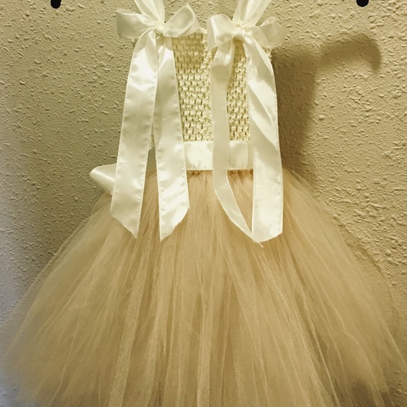 CREAM DREAM - flower girl tutu dress - Picture 3 of 4